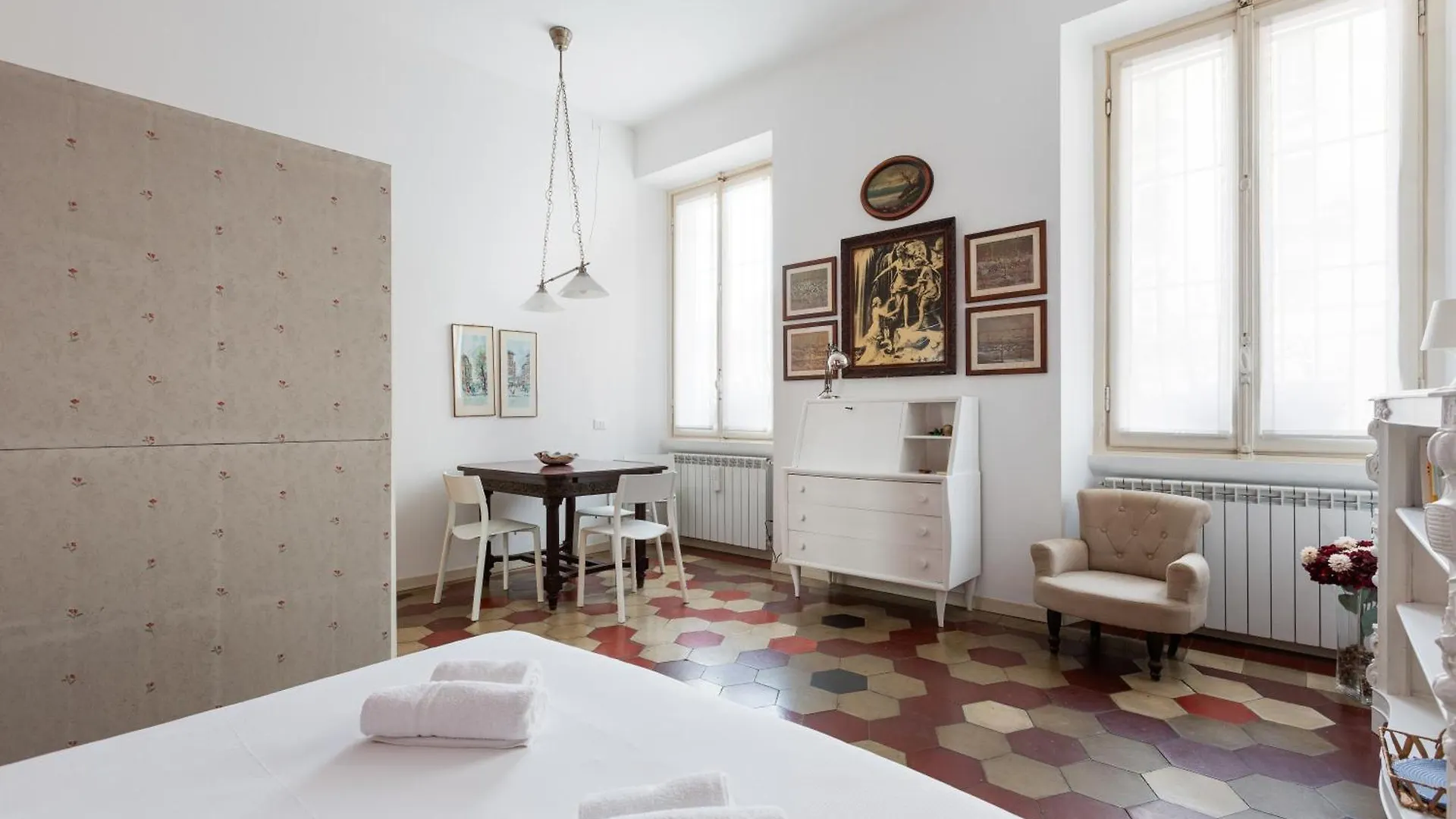 Brenta M3 - Floral Studio Apartment Milan
