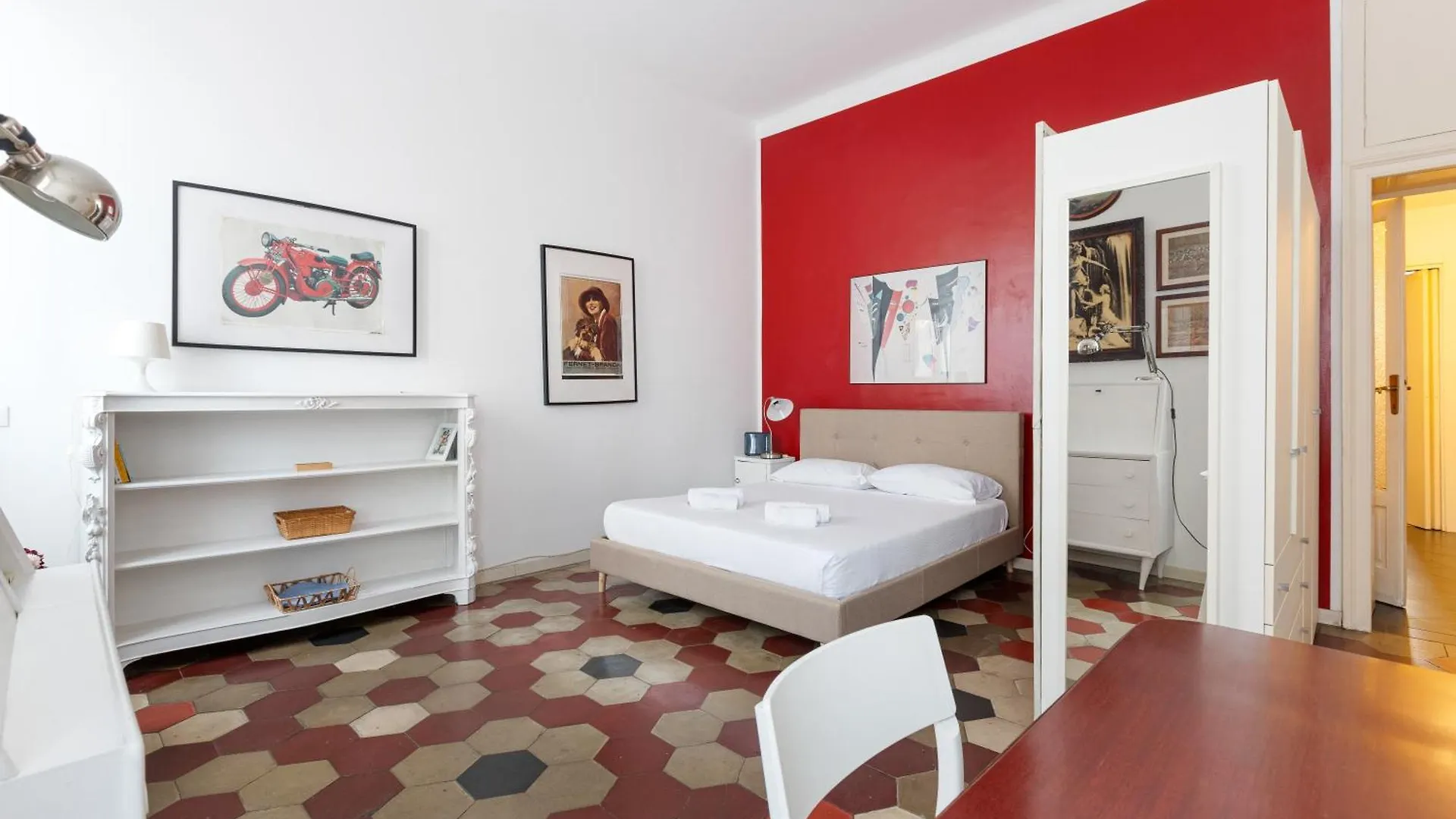 Brenta M3 - Floral Studio Apartment Milan
